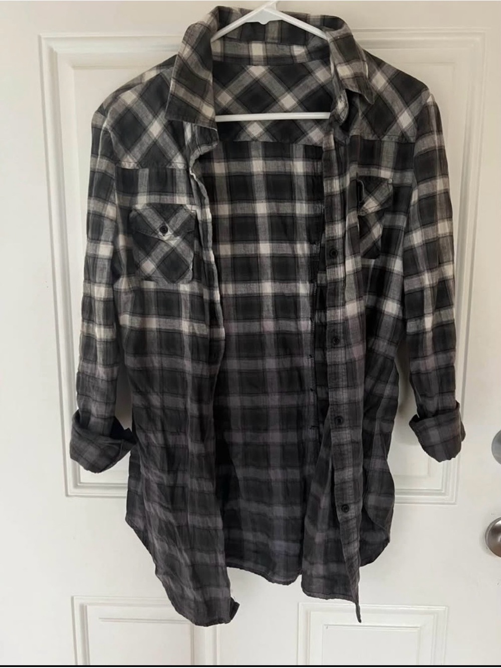 Flannel/Plaid button up
